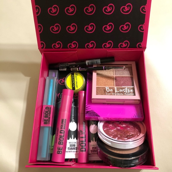 City Color Cosmetics PR Box - Picture 2 of 4